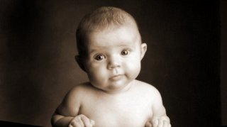 Пособия по уходу за ребенком в 2019 году. Минимальная и максимальная суммы молодая мама Пособия по уходу за ребенком в 2019 году. Минимальная и максимальная суммы молодая мама