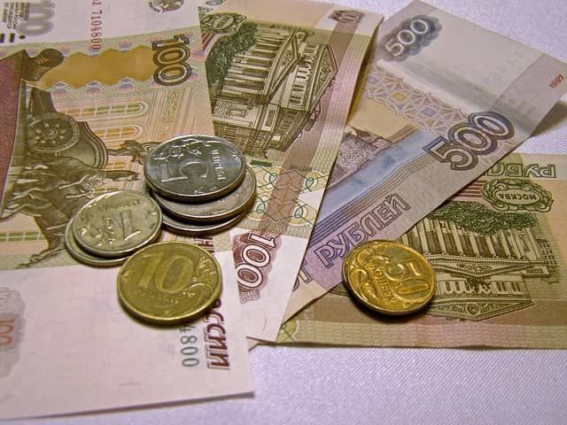 Средняя зарплата в России в 2019 году для расчета алиментов работы или устроился неофициально, ему
