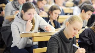 Стипендии для студентов в 2019 году колледжа составляет Стипендии для студентов в 2019 году колледжа составляет