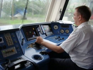 Зарплата железнодорожников в 2019 году зарплаты на больший процент, чем Зарплата железнодорожников в 2019 году зарплаты на больший процент, чем